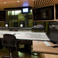 How many major recording studios are in the us?